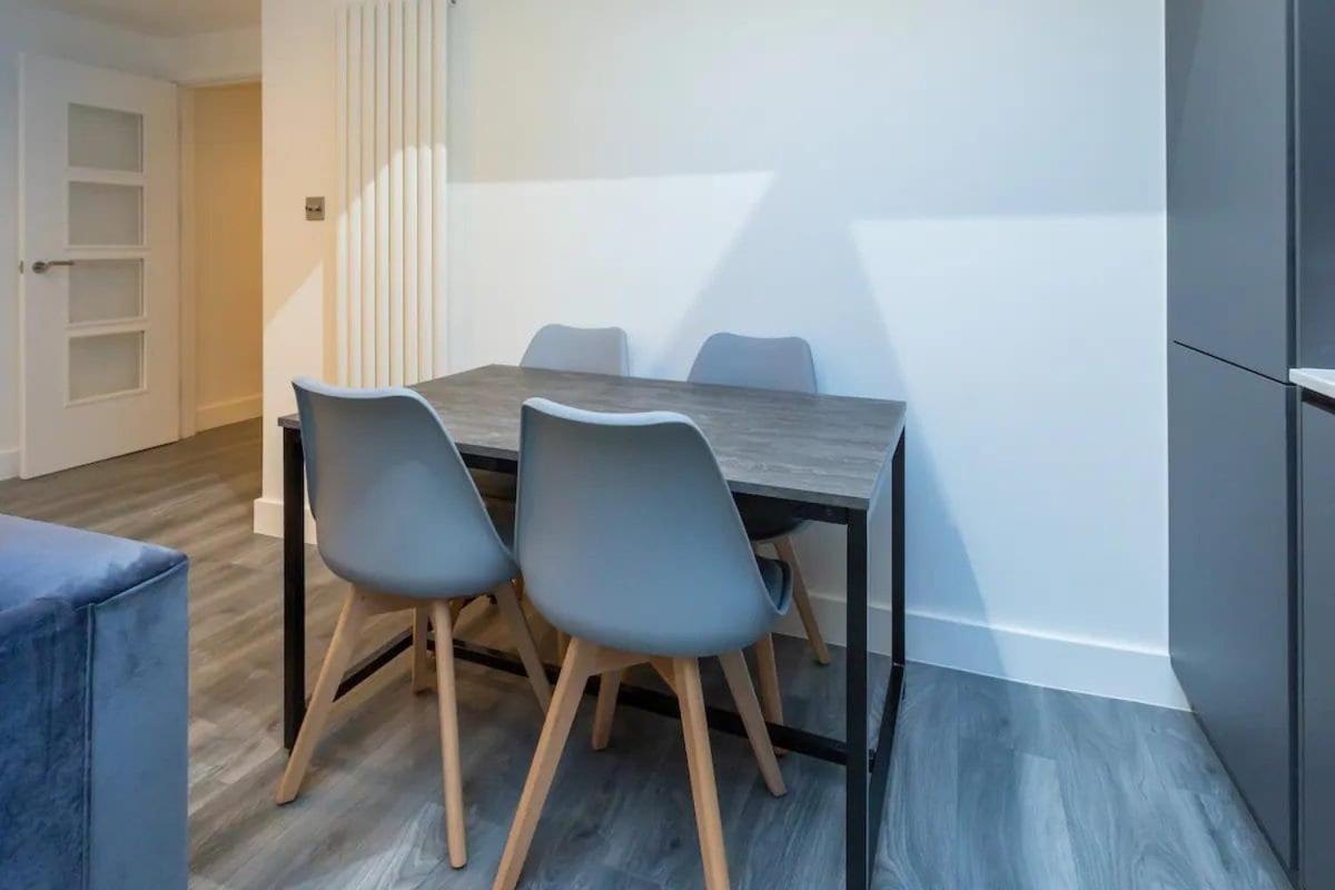 Apartamento Stylish 2-Bed Flat In The Heart Of West Hampstead Londres Exterior foto