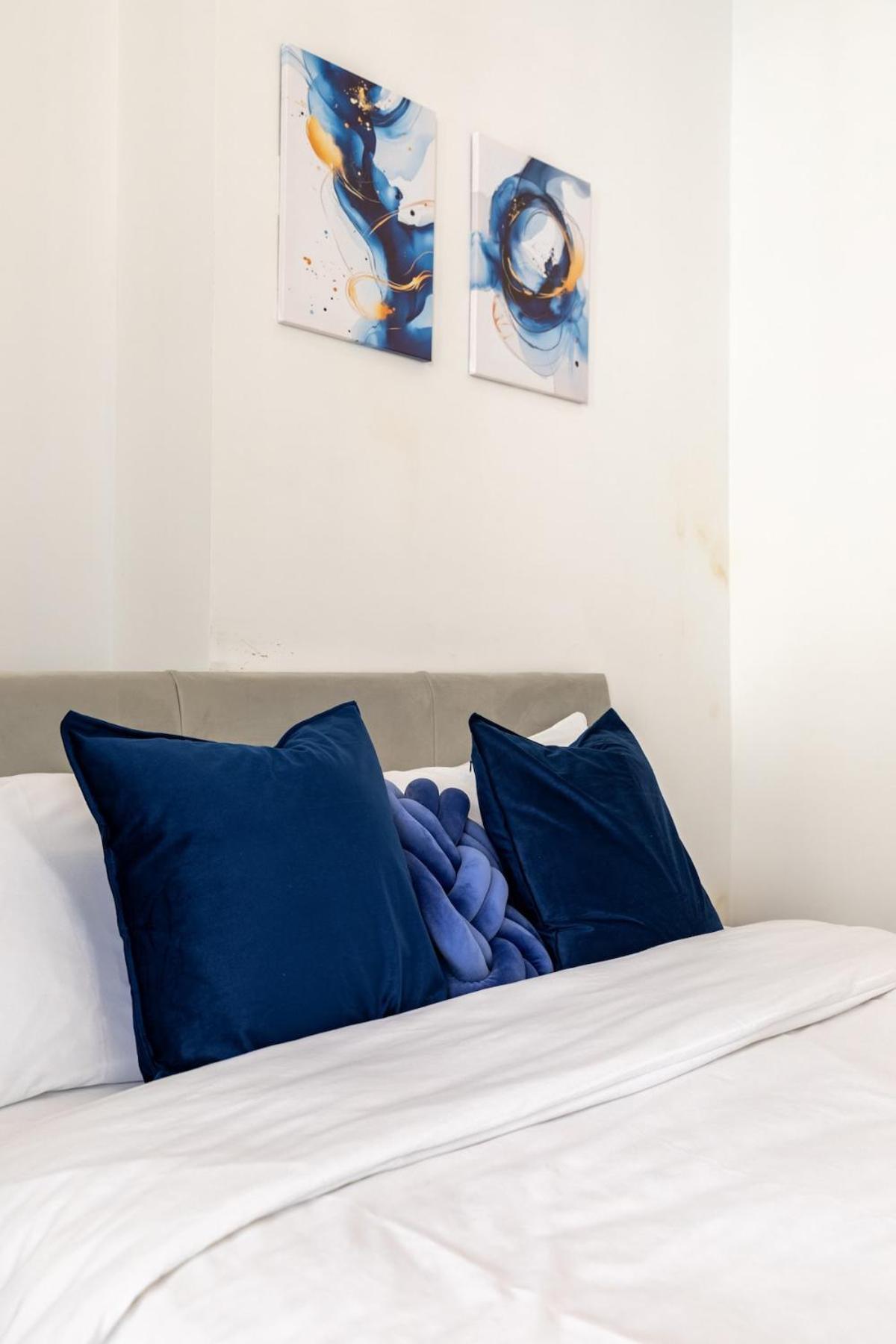 Apartamento Stylish 2-Bed Flat In The Heart Of West Hampstead Londres Exterior foto